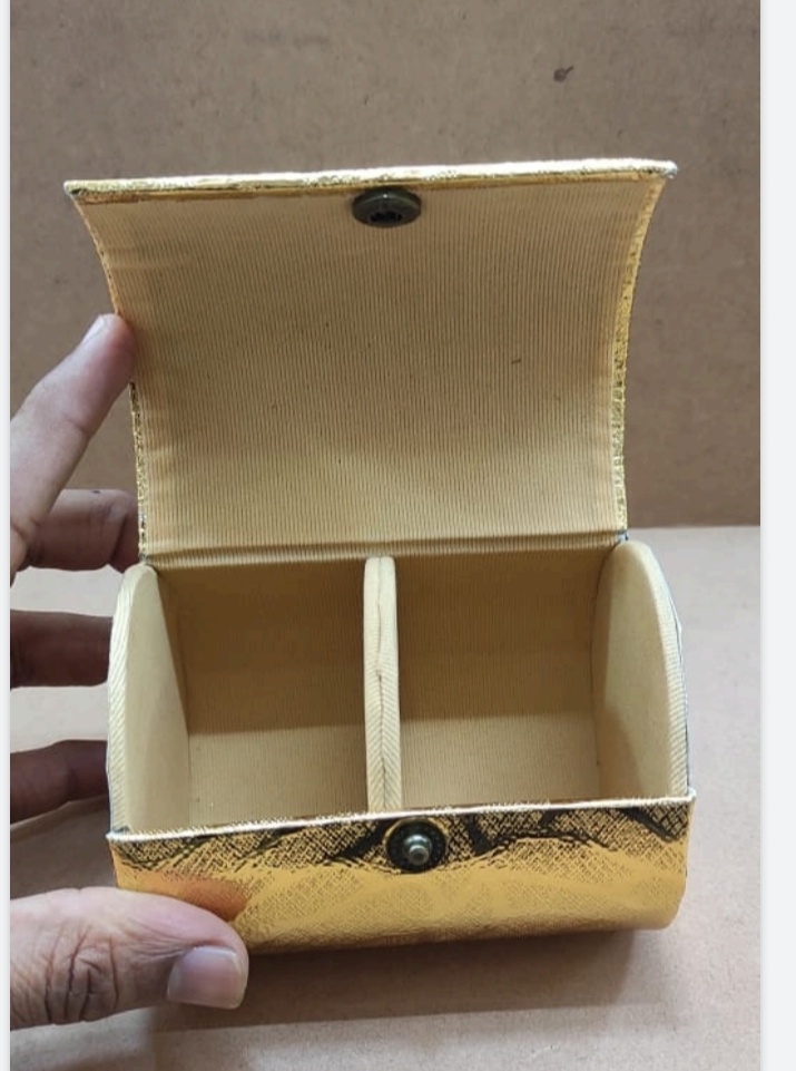 Bangle box