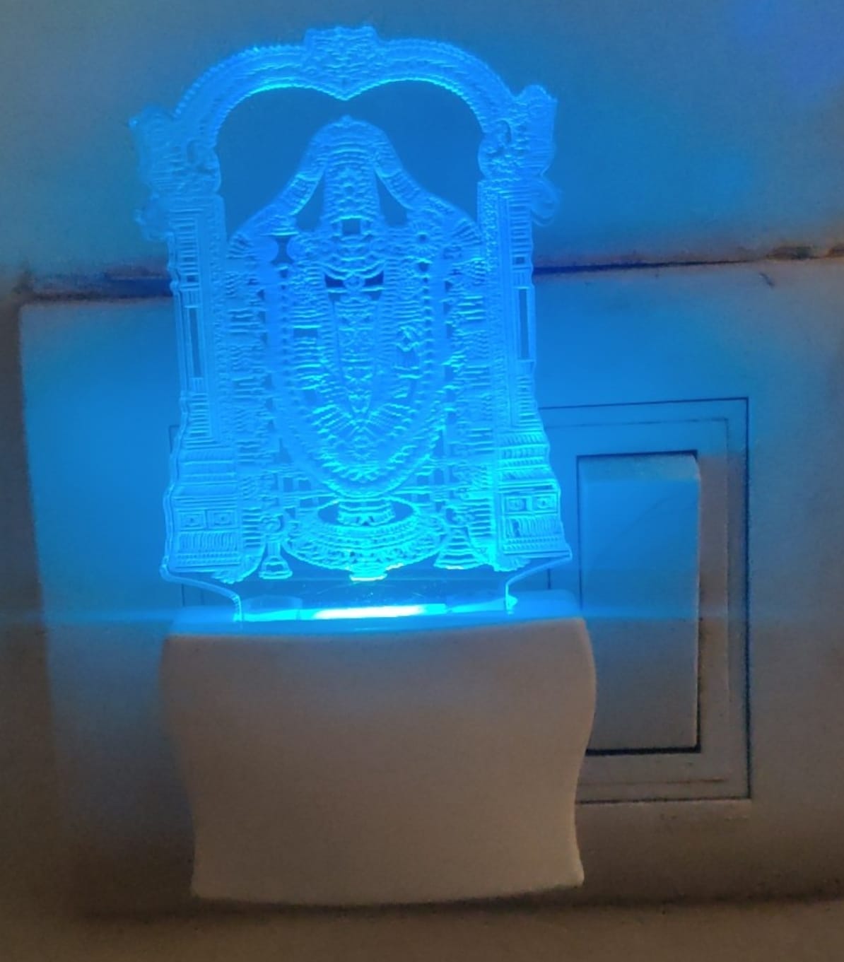 Venkatachalapathy 3d illusion light