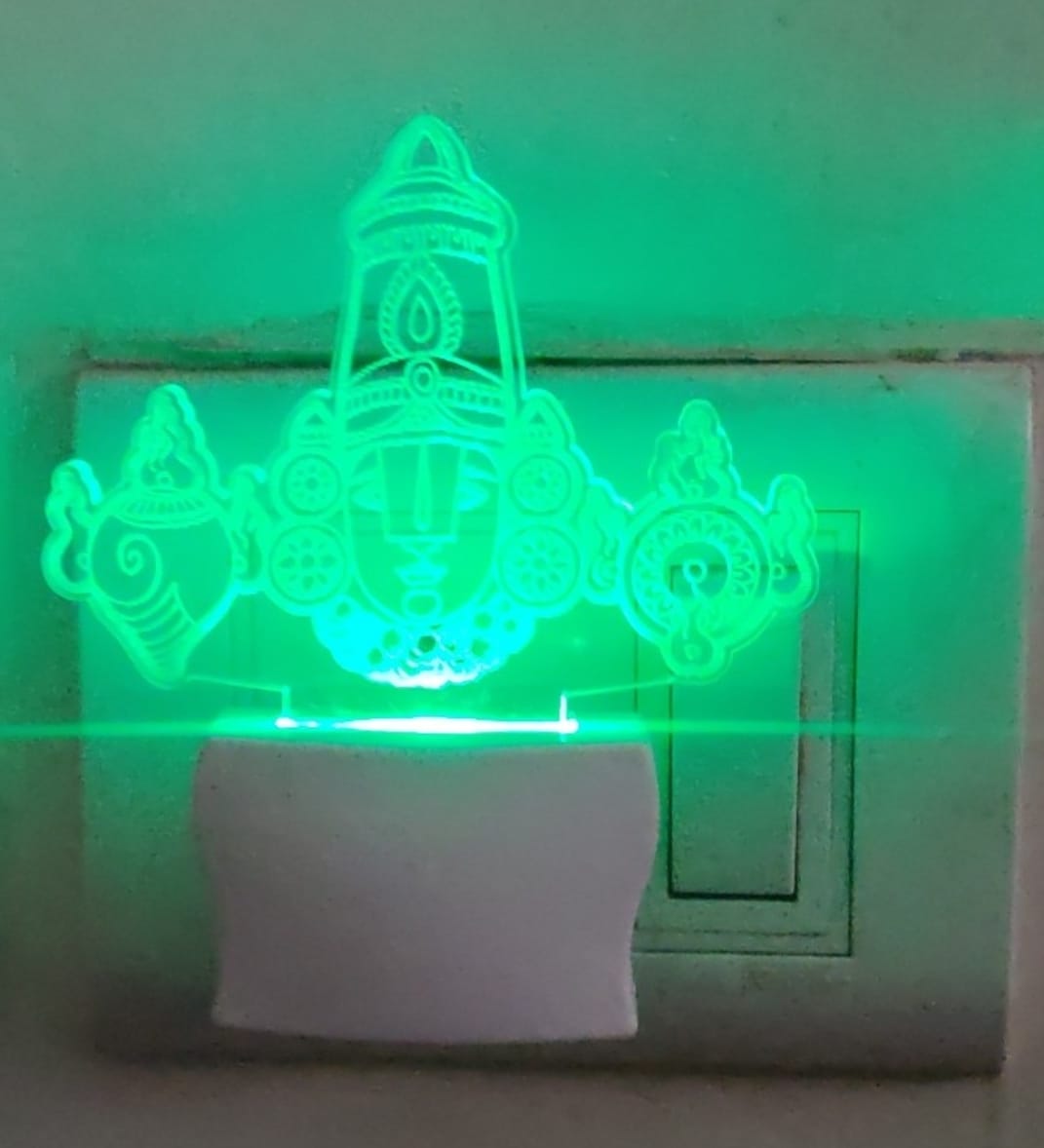 Venkatachalapathy face 3d illusion light